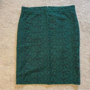 Ann Taylor Embroidered Pencil Skirt in Green Eden